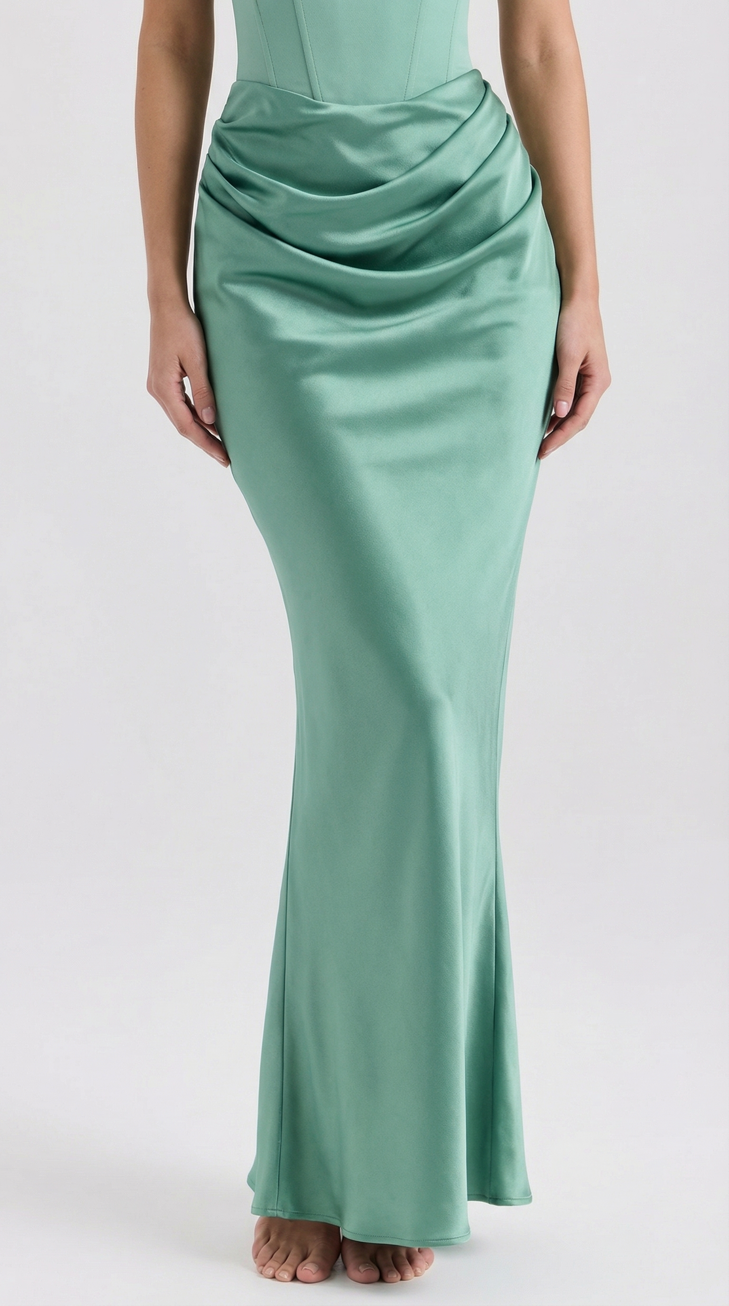 Strapless Satin Corset Maxi Dress – Elegant Evening & Gala Gown